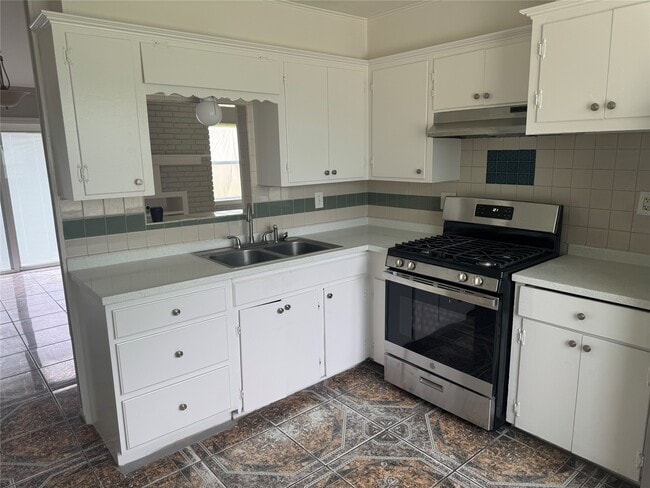 Building Photo - 14407 Alkay St