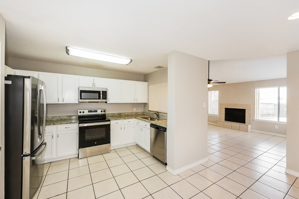 Building Photo - 4117 Cochise Dr