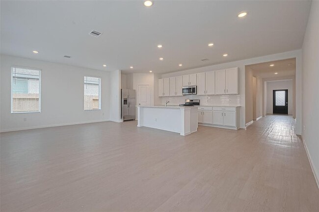 Building Photo - 6822 Harvest Wheat Ln