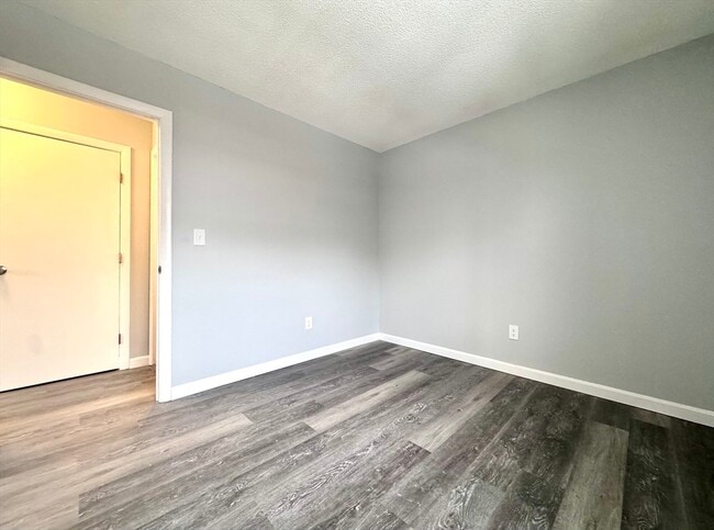 Building Photo - 130 North St