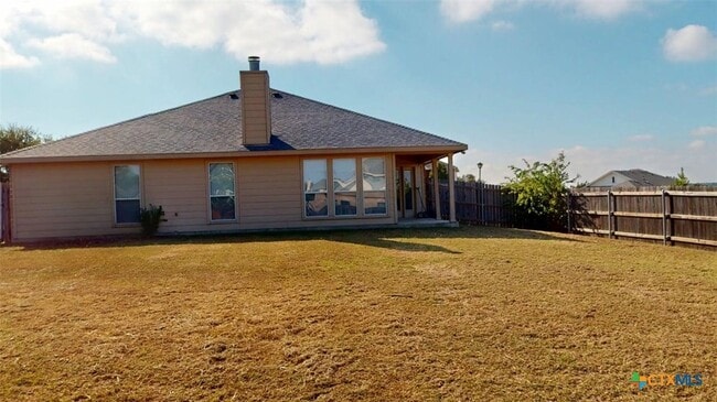 Building Photo - 601 Cattail Cir