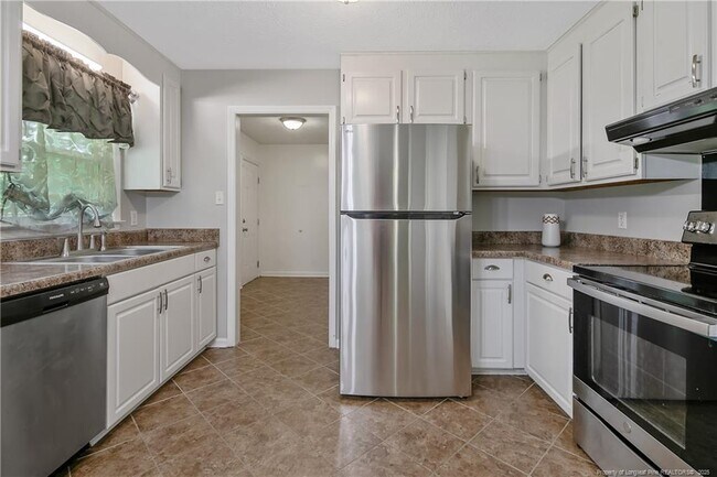Building Photo - 3970 Loufield Dr