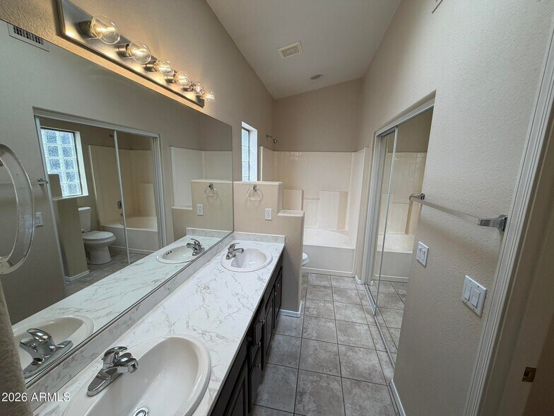 Building Photo - 3523 W Whispering Wind Dr