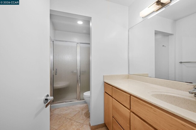 Building Photo - 2110 Cactus Ct