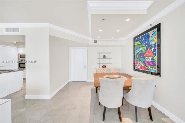 Building Photo - 18911 Collins Ave