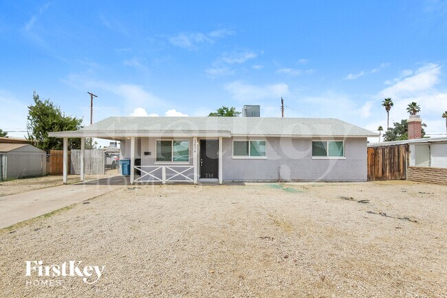 Primary Photo - 3634 W Alice Ave