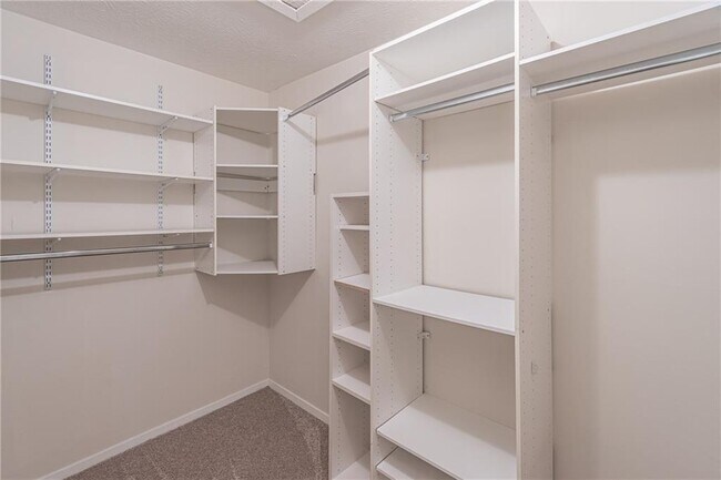 Building Photo - 3007 Canyon Point Cir