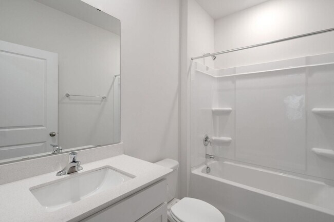 Building Photo - Charming 3BR House in Fuquay Varina