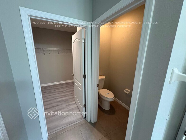 Building Photo - 15532 Rose Grove Dr