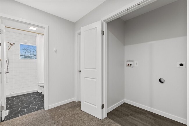 Building Photo - 169 S Union St