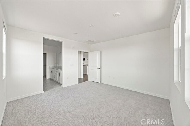 Building Photo - 12903 Paradiso Dr