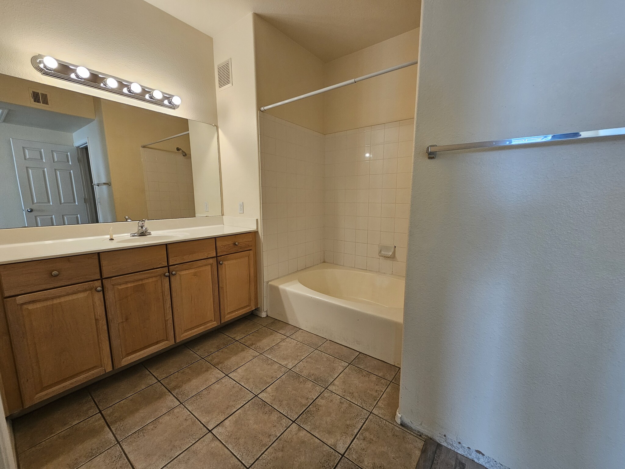 Master Bath - 19777 N 76th St