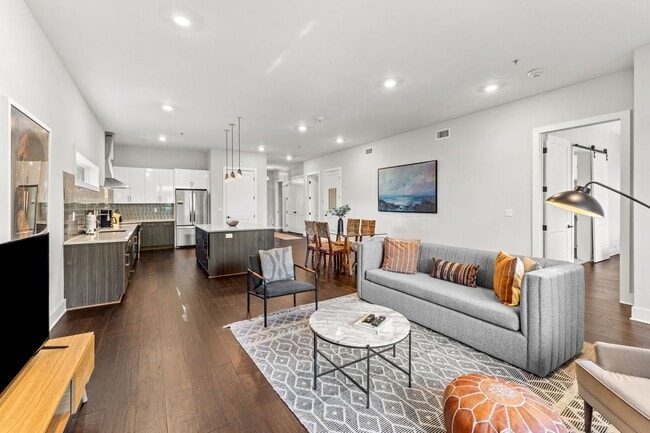 Primary Photo - 1224 2nd Ave S