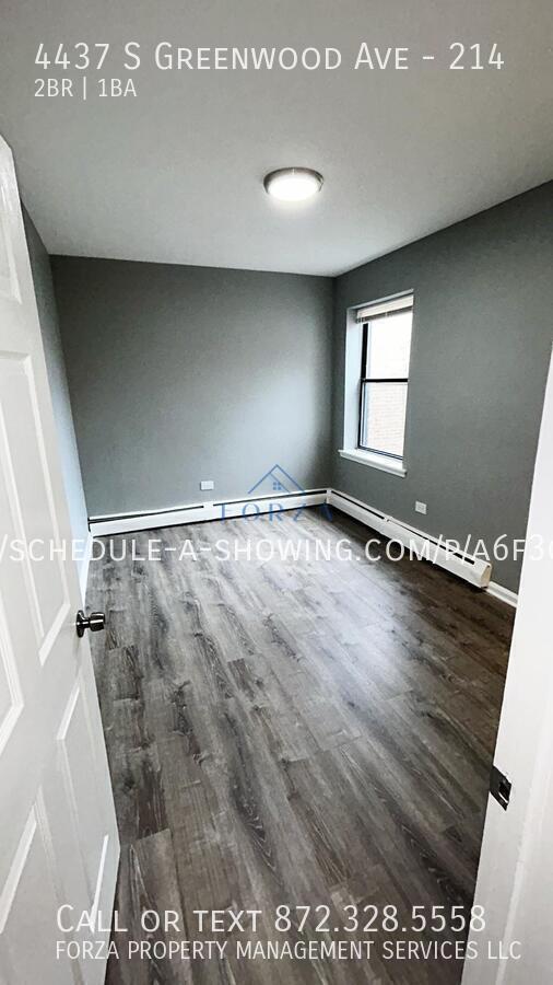 Building Photo - 4437 S Greenwood Ave