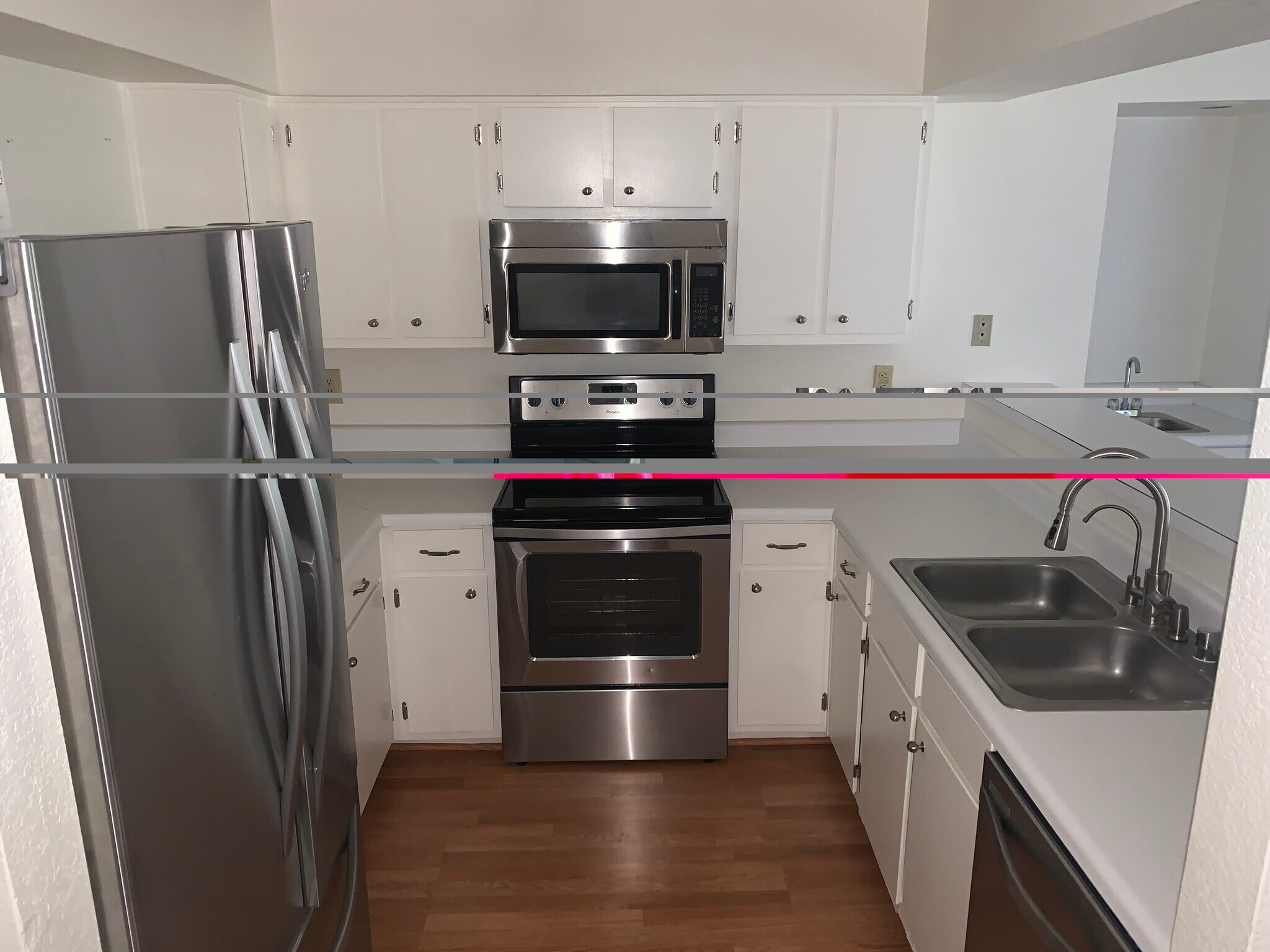 microwave/ gas stove / fridge - 2008 Mesquite Ln