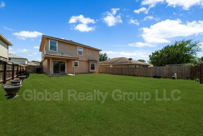 Building Photo - 10411 Artesia Wells