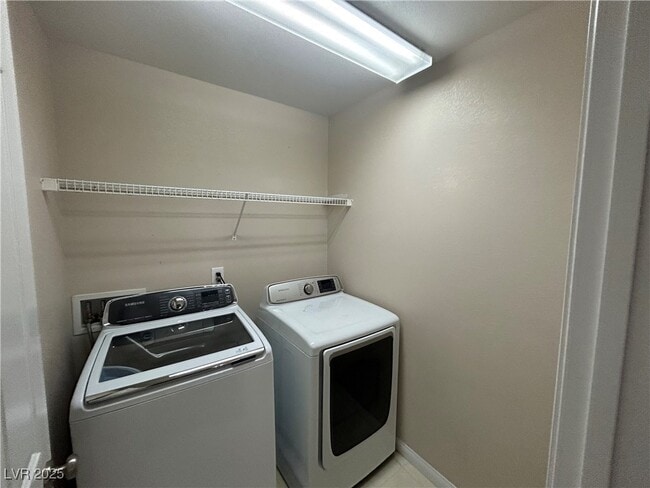 Building Photo - 10066 Trotter Peak St