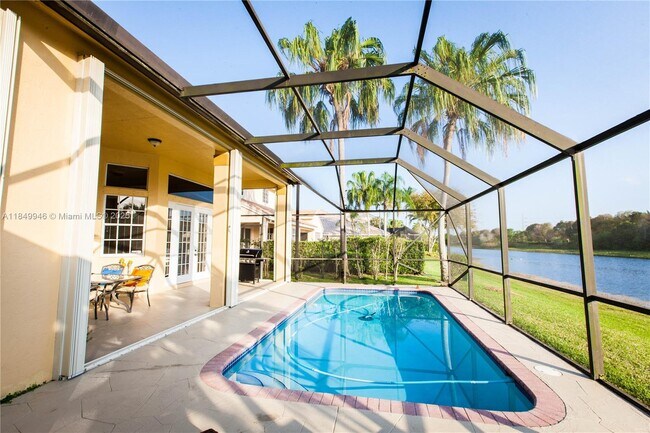 Primary Photo - 2983 Oakbrook Dr