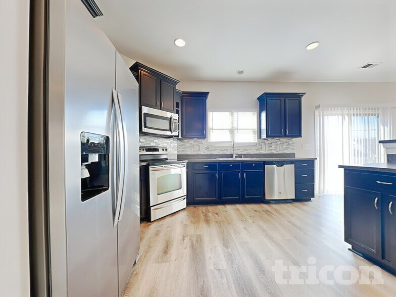 Building Photo - 539 Branch Wood Dr