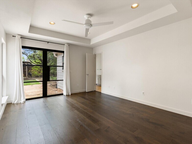Building Photo - 6801 Winding Rose Trl