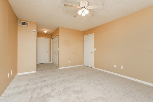 Building Photo - 6787 Brittany Chase Ct