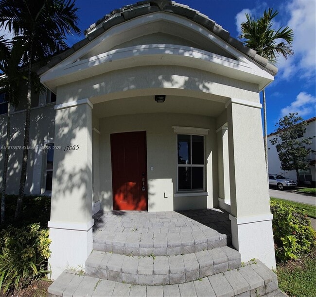 Building Photo - 17065 SW 93rd St