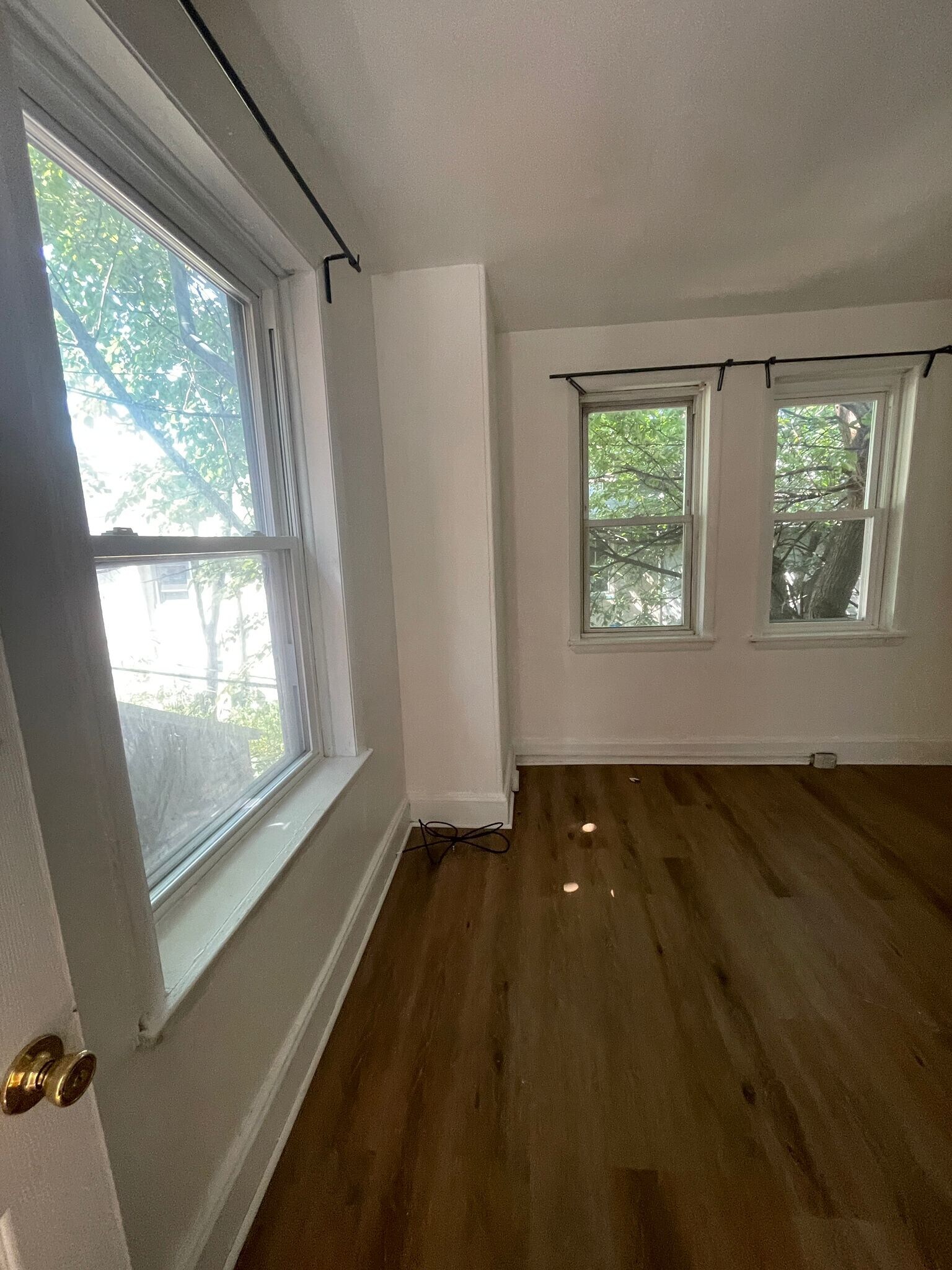 Building Photo - 3215 Summer St