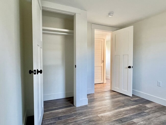 Building Photo - Fresh, Fun & Close to Elk Lake