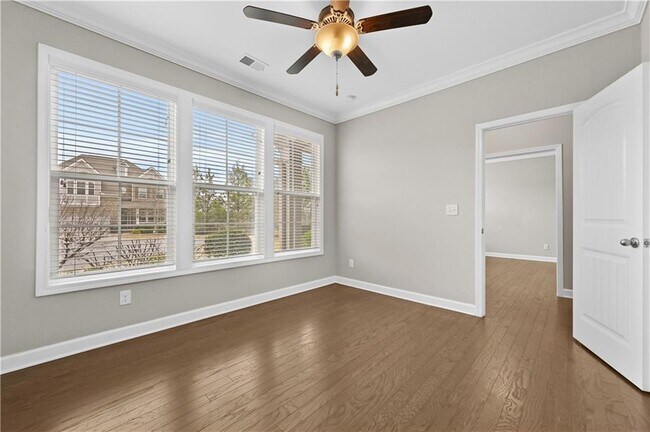 Building Photo - 4832 Miller Ridge Blvd