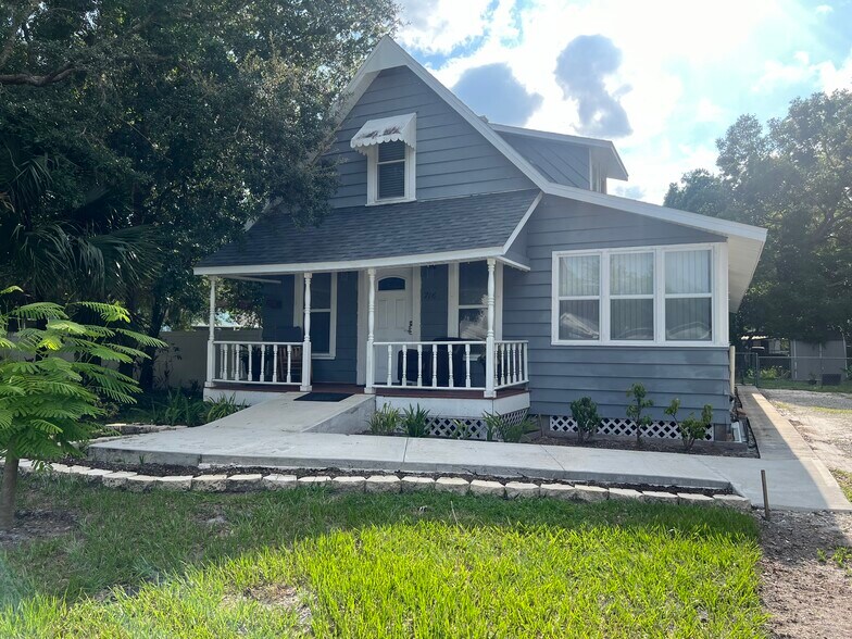 Primary Photo - 716 Maryland Ave