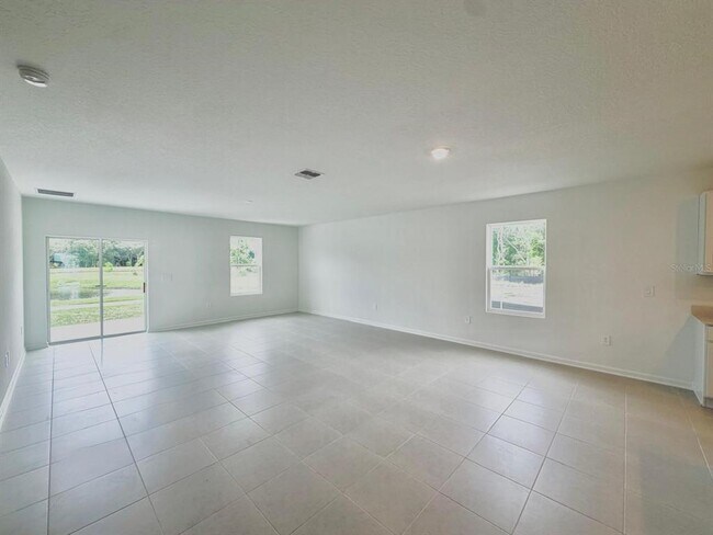 Building Photo - 1517 Loxley Trl