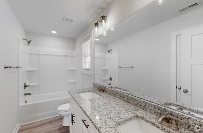 Building Photo - 110-A Aviator Cir