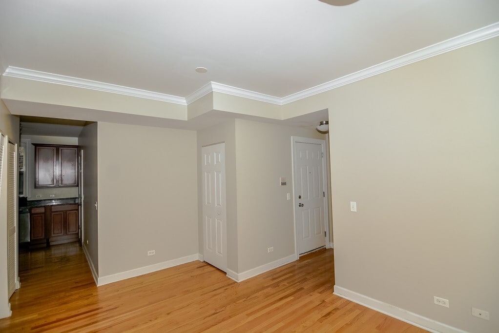 Building Photo - 3212 N Clifton Ave