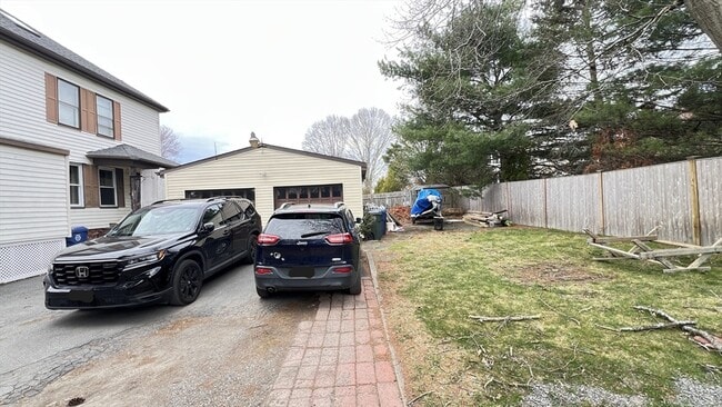 Building Photo - 3 Mill St Ct