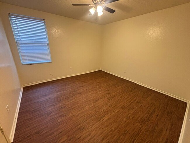 Building Photo - Beautiful Single Story Home in Eagle Mtn Saginaw Area