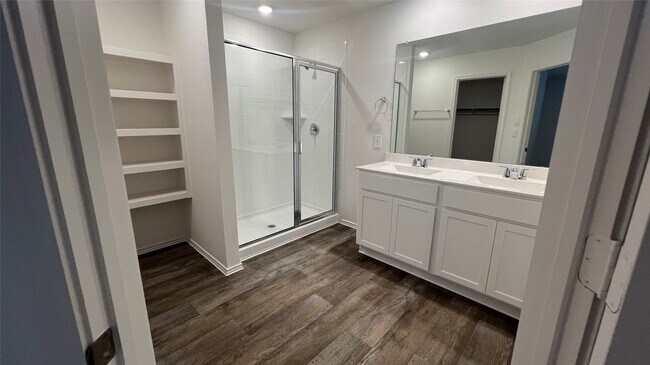 Building Photo - 3822 Zoeys Wy