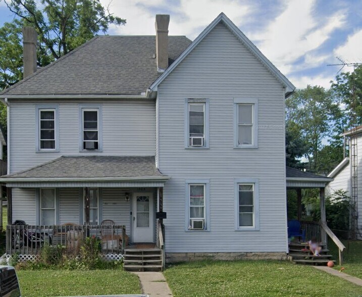Building Photo - 1506 Mound St