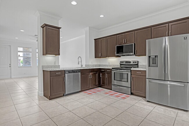 Building Photo - 8332 Cocoplum Sound Ln