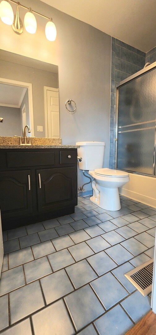Building Photo - 2155 Abbeywood Ct
