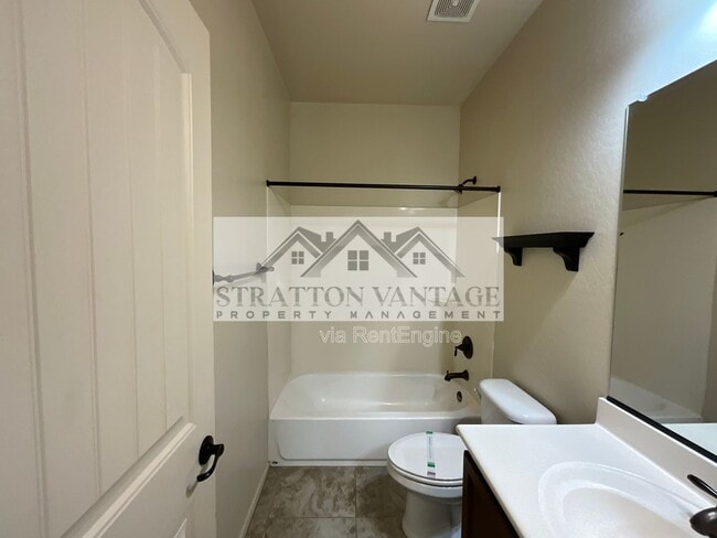 Building Photo - 4709 E Portola Valley Dr