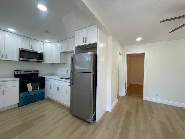Building Photo - 302 N Tamarind Ave
