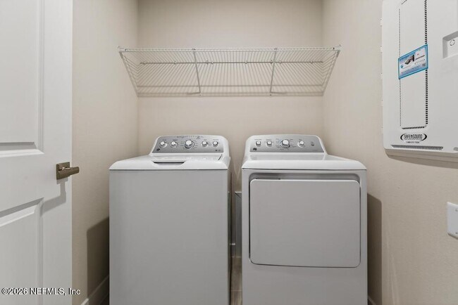 Building Photo - 20 Sabal Ct