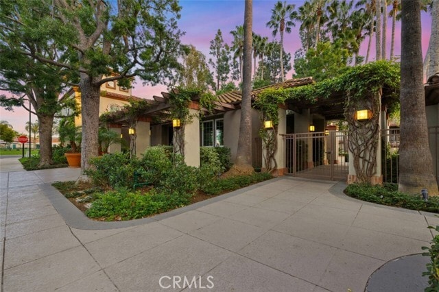 Building Photo - 2800 Keller Dr