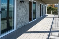 Building Photo - 1952 Centro W St