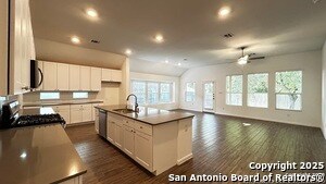 Building Photo - 15027 Nettleton Ml