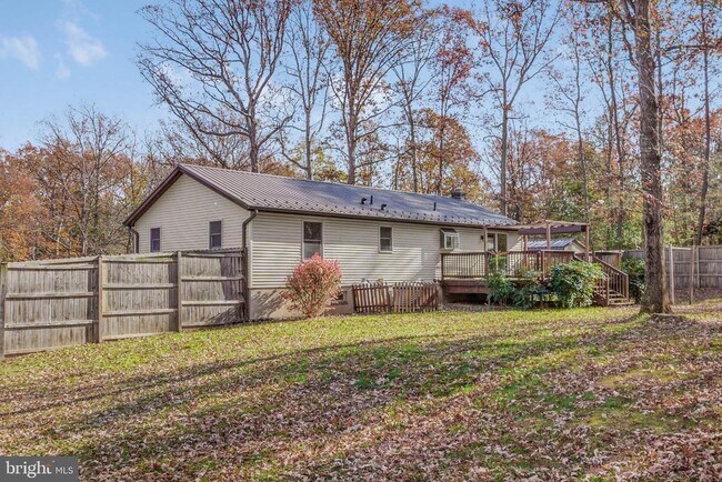 Building Photo - 22397 Armstrong Dr