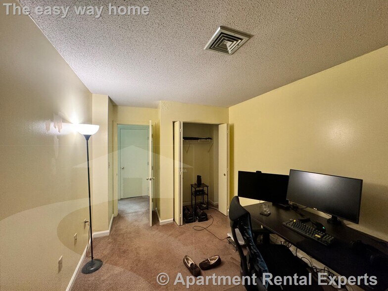 Building Photo - 620 Boston Ave