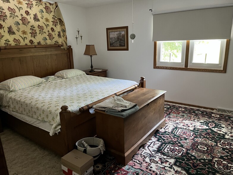 Bedroom 1 - 3951 Lake Vista Rd