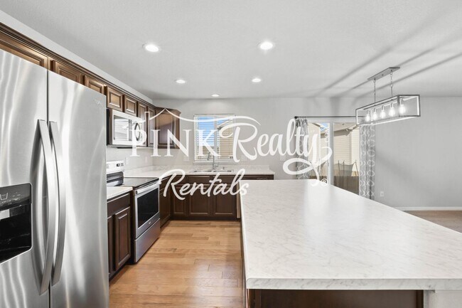 Building Photo - 10970 Rowley Dr