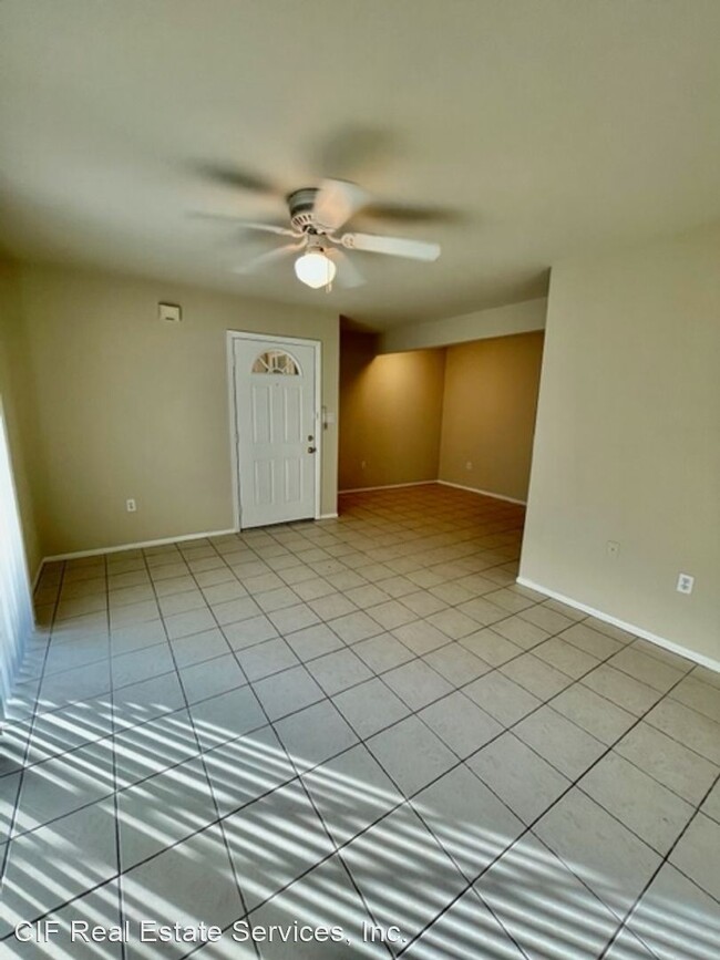 Building Photo - 2 br, 1 bath House - 1500 Lake Shore Dr. U...